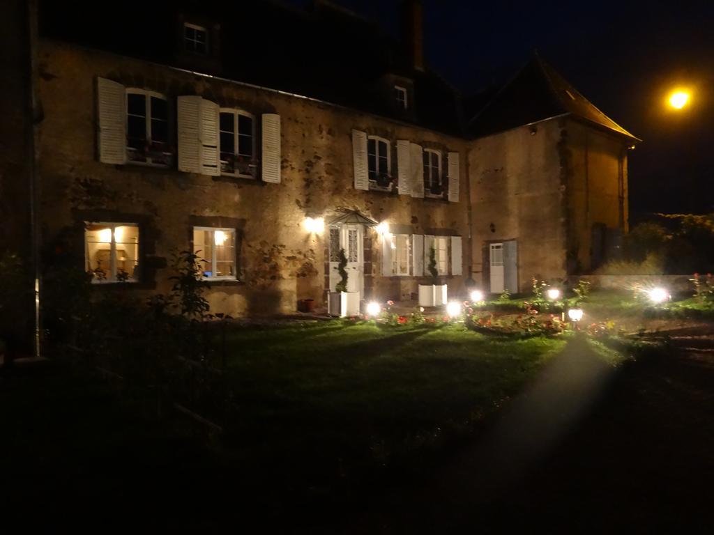La Bromontoise Chambres D'Hotes Pontgibaud Exterior foto