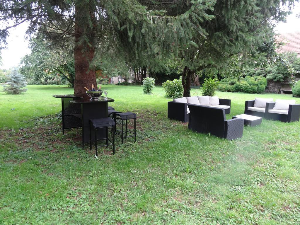 La Bromontoise Chambres D'Hotes Pontgibaud Exterior foto