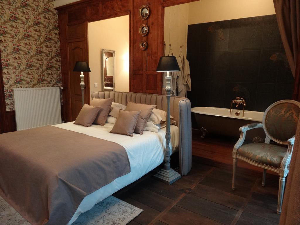 La Bromontoise Chambres D'Hotes Pontgibaud Habitación foto