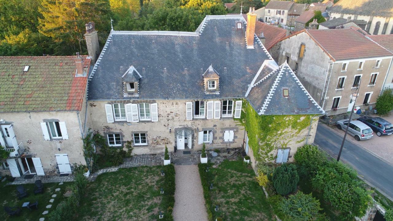 La Bromontoise Chambres D'Hotes Pontgibaud Exterior foto